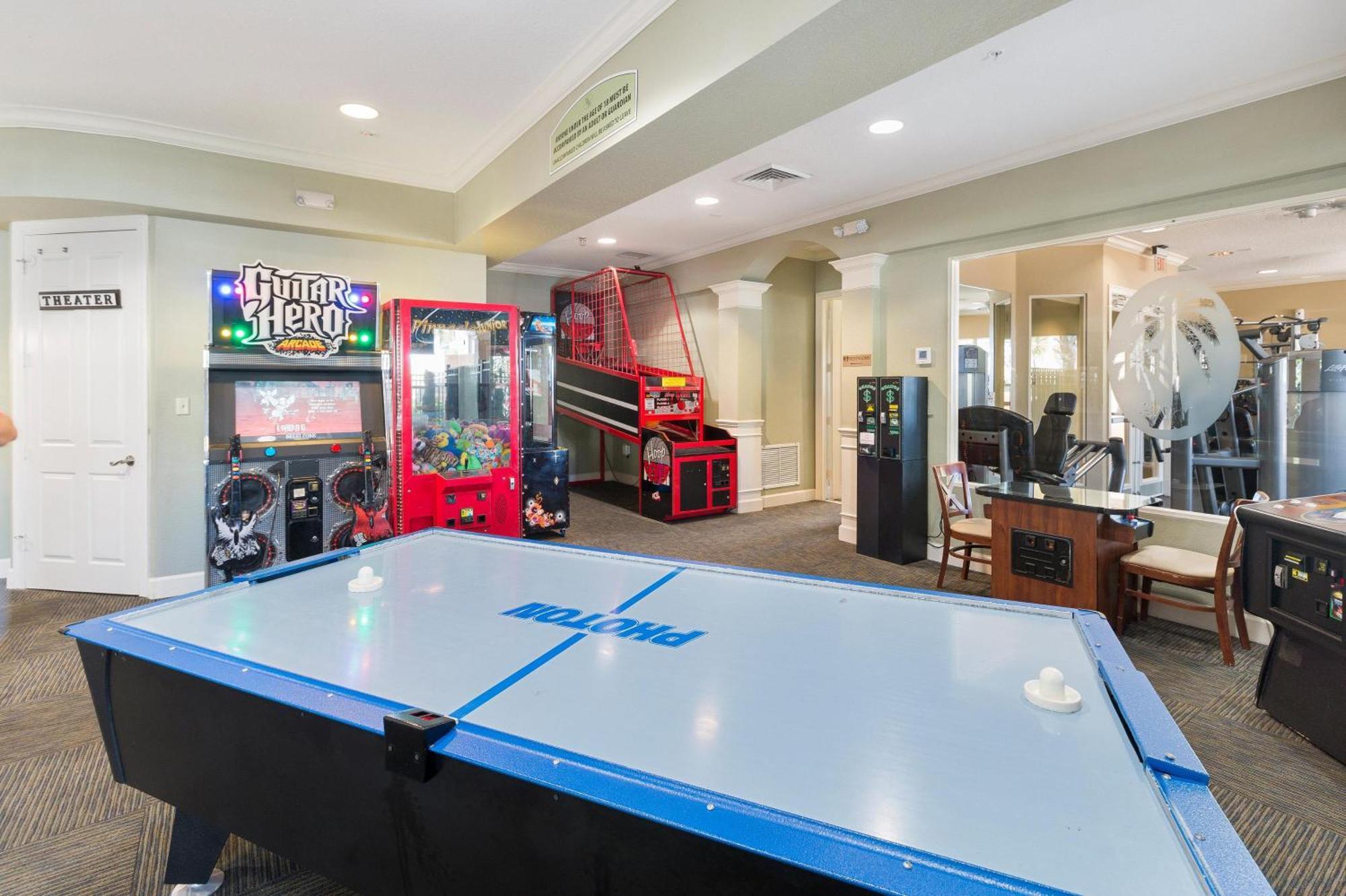 Mickey Mouse Themed Apartment Orlando Bagian luar foto